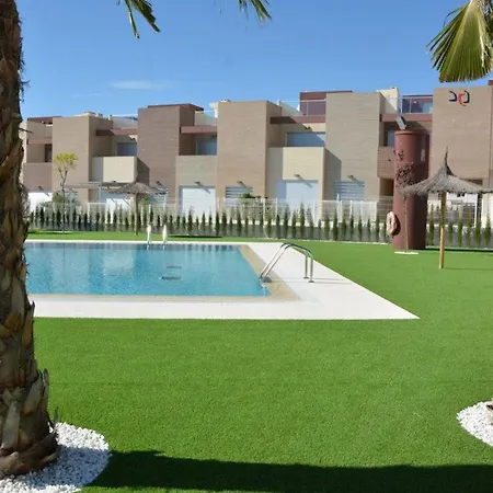 Vivienda Aguas Nuevas Familiar & Deportivo Apartment Torrevieja