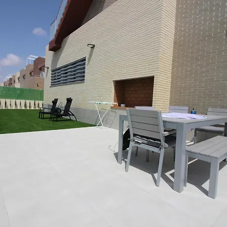 Vivienda Aguas Nuevas Familiar&deportivo * Torrevieja