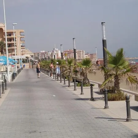 Vivienda Aguas Nuevas Familiar & Deportivo Apartament *